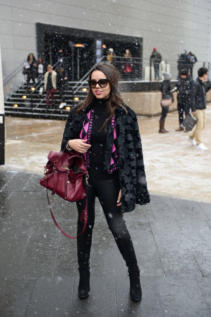 Snow at NYFW - Blogger Style