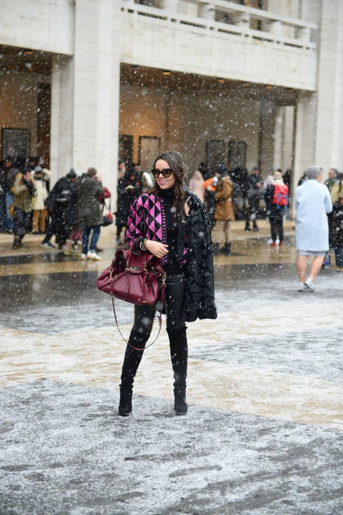 Snow at NYFW - Blogger Style
