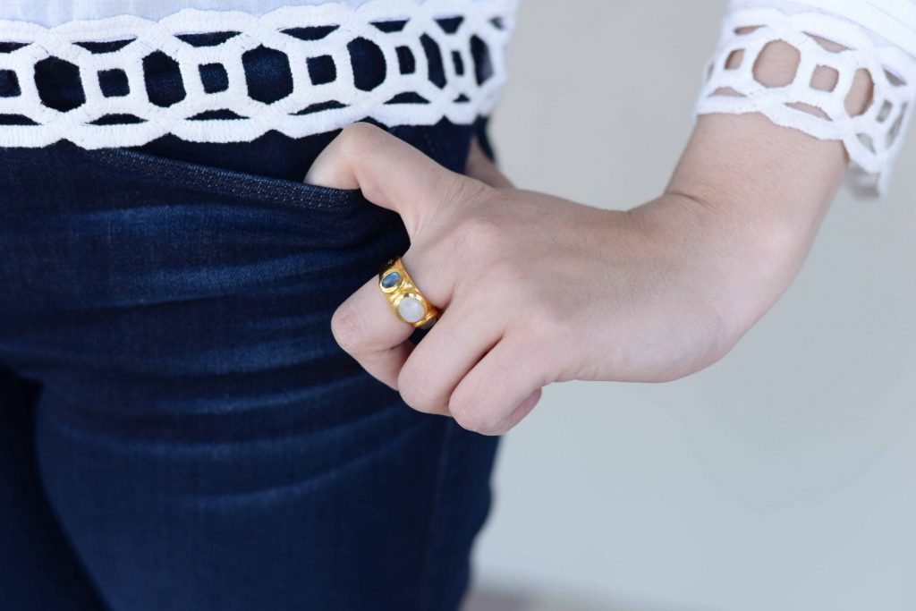 Julie Vos ring