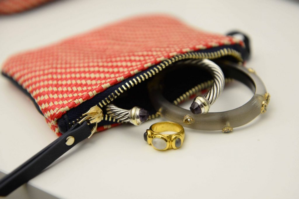 Hudson+Bleecker Jewelry organizer