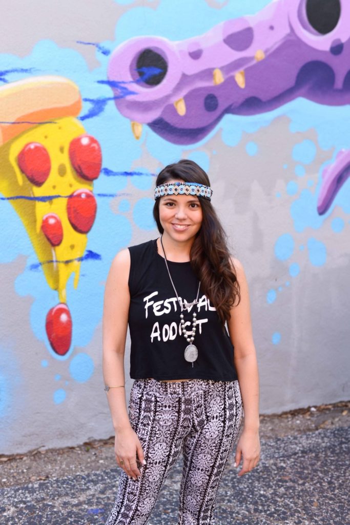 How to dress for a music fest