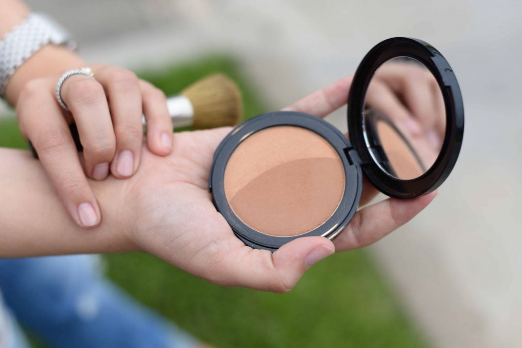 Compact Mineral Bronzer - GloMinerals