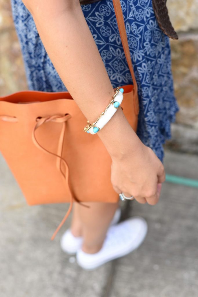 Mansur Gavriel Bucket bag & Asha bangles