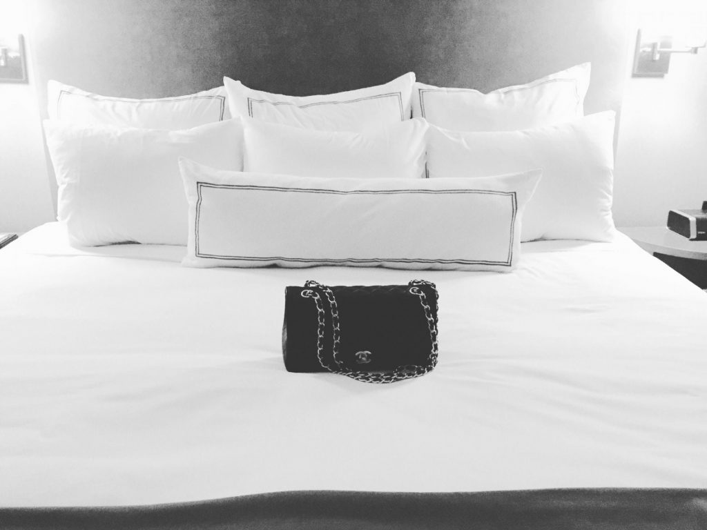 Hotel Giraffe - Chanel