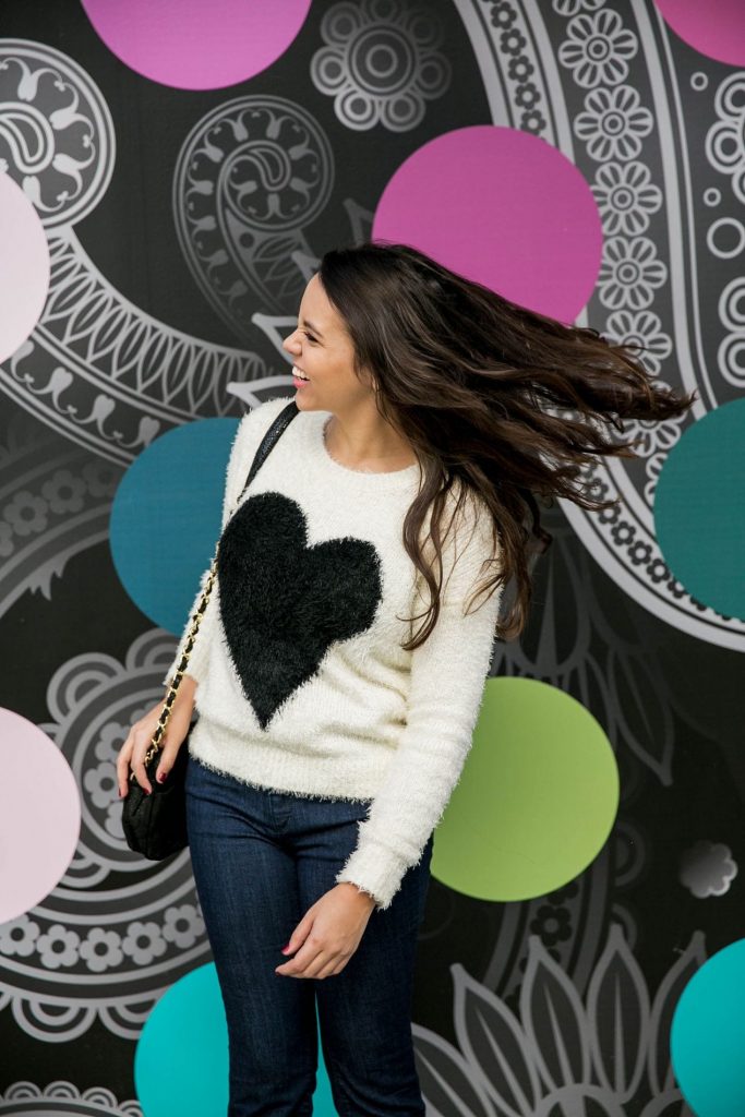 beach-wave-hair-flip