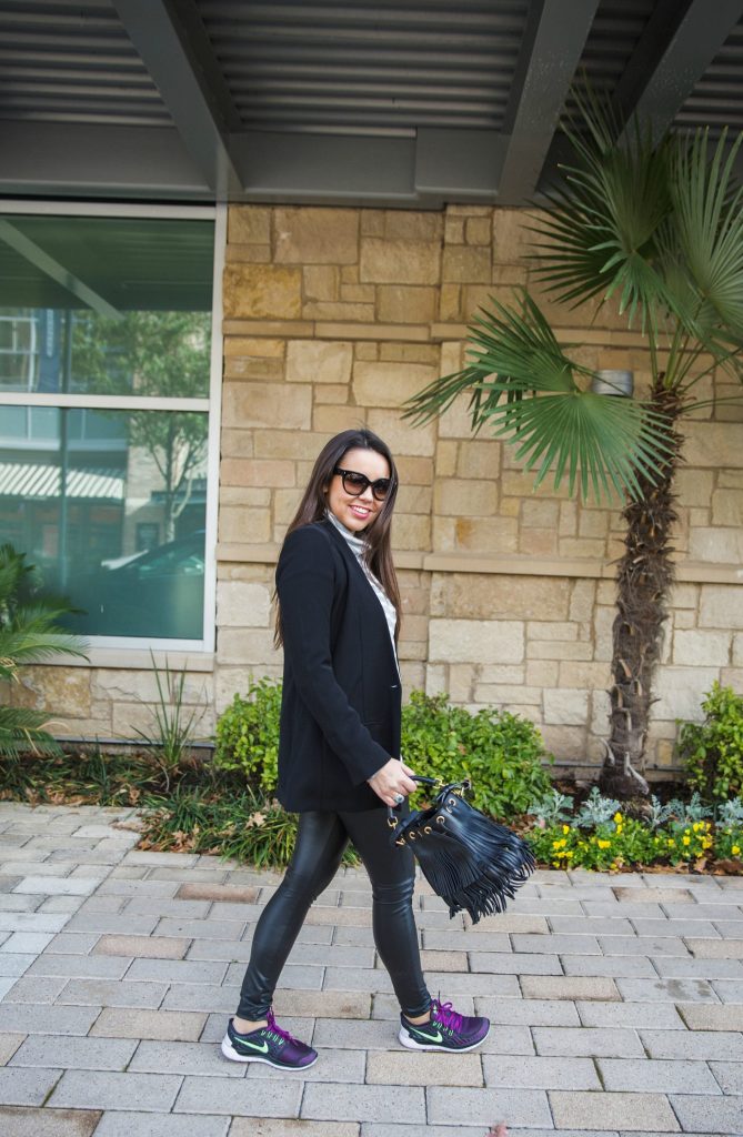 how to wear athlesiure trend
