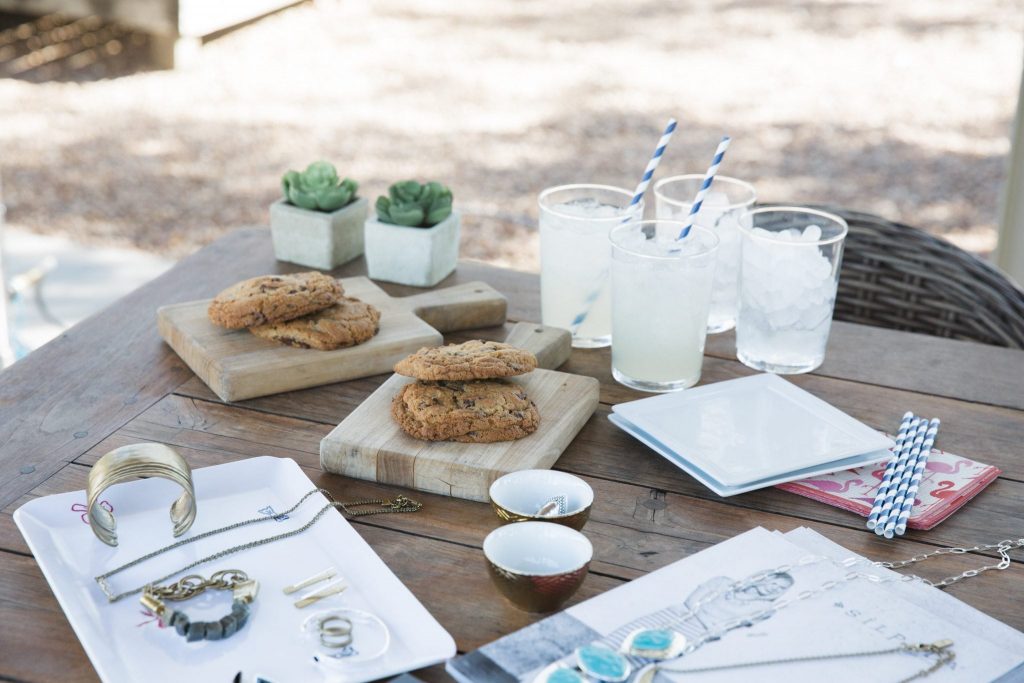 tiny-boxwoods-houston-outdoor-party