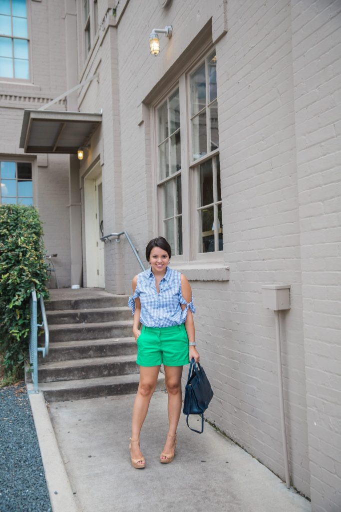 Mixing navy and green