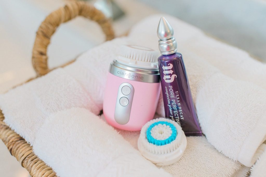 Clarisonic morning routine, Urban Decay primer