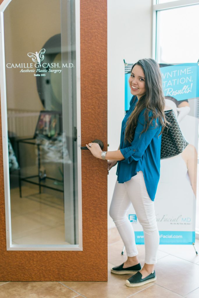 Girl Wonder Life review of hydrafacial Dr. Camille Cash Houston