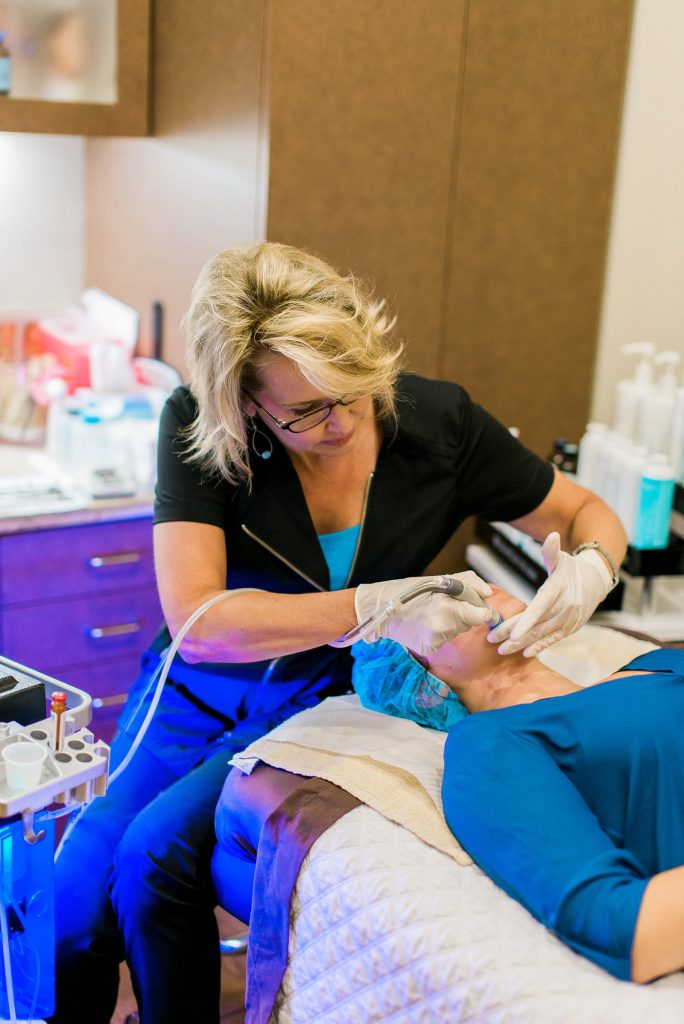 dr-cashhouston-hydrafacialreview-adoredbyalex23