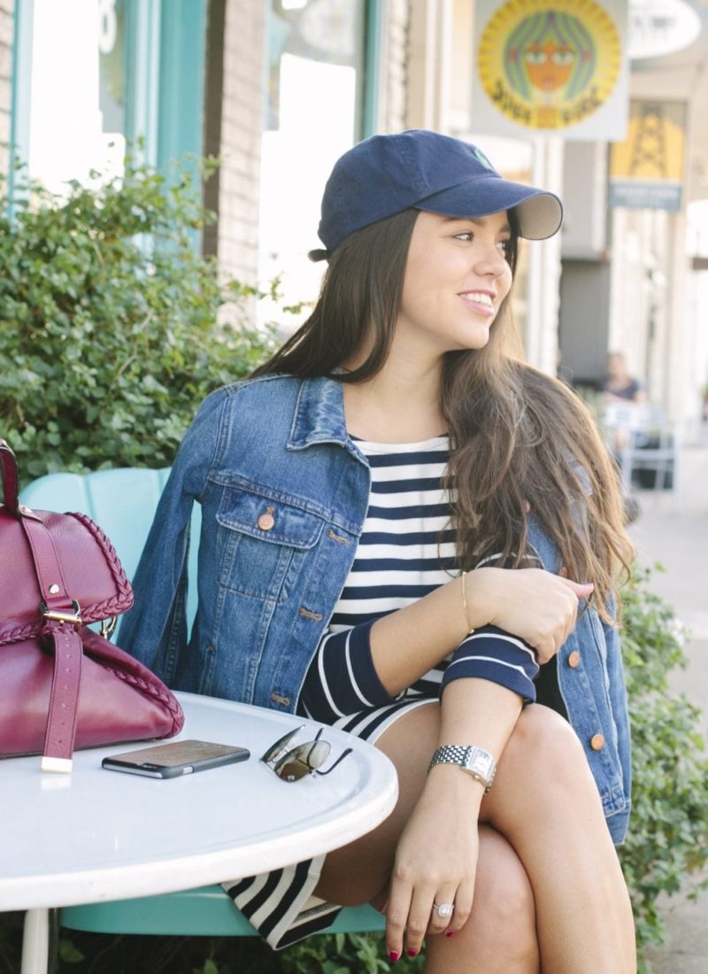 Casual striped dress with sneakers