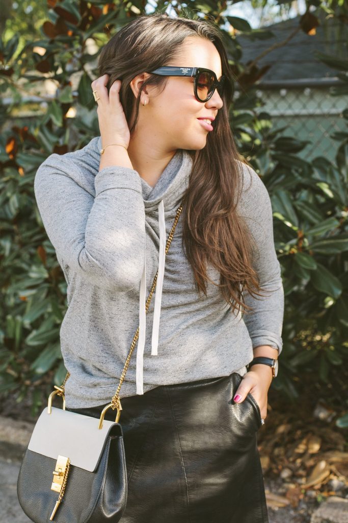 How to dress up a sweatshirt for the perfect athlesiure look!