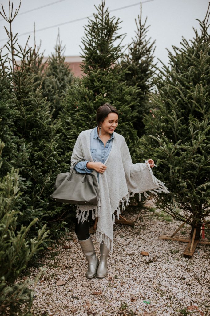 The perfect grey fringe wrap for holiday travel and everyday errands