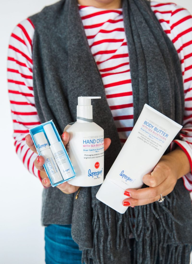 Day 4: Girl Wonder Life Christmas Giveaways {2016}