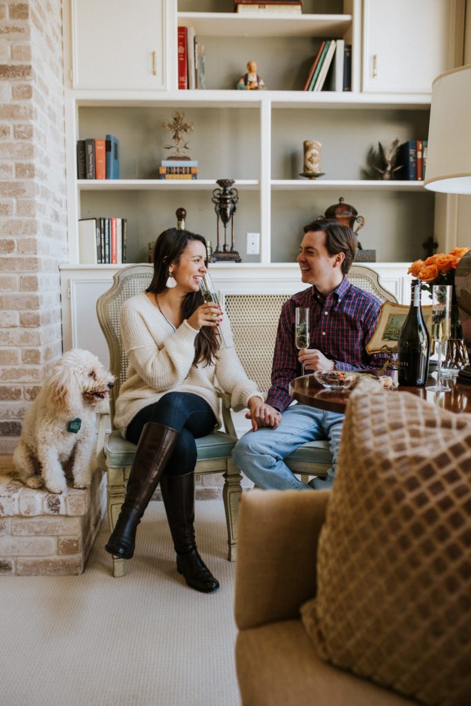 Cheers to the holidays with family and puppies thanks to VOVETI prosecco