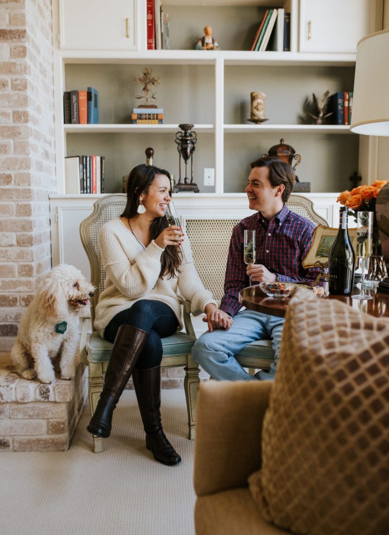 Cheers to the holidays with family and puppies thanks to VOVETI prosecco