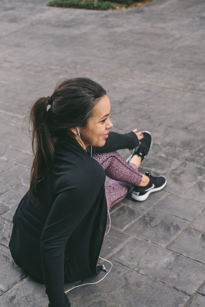 chic workout outfit