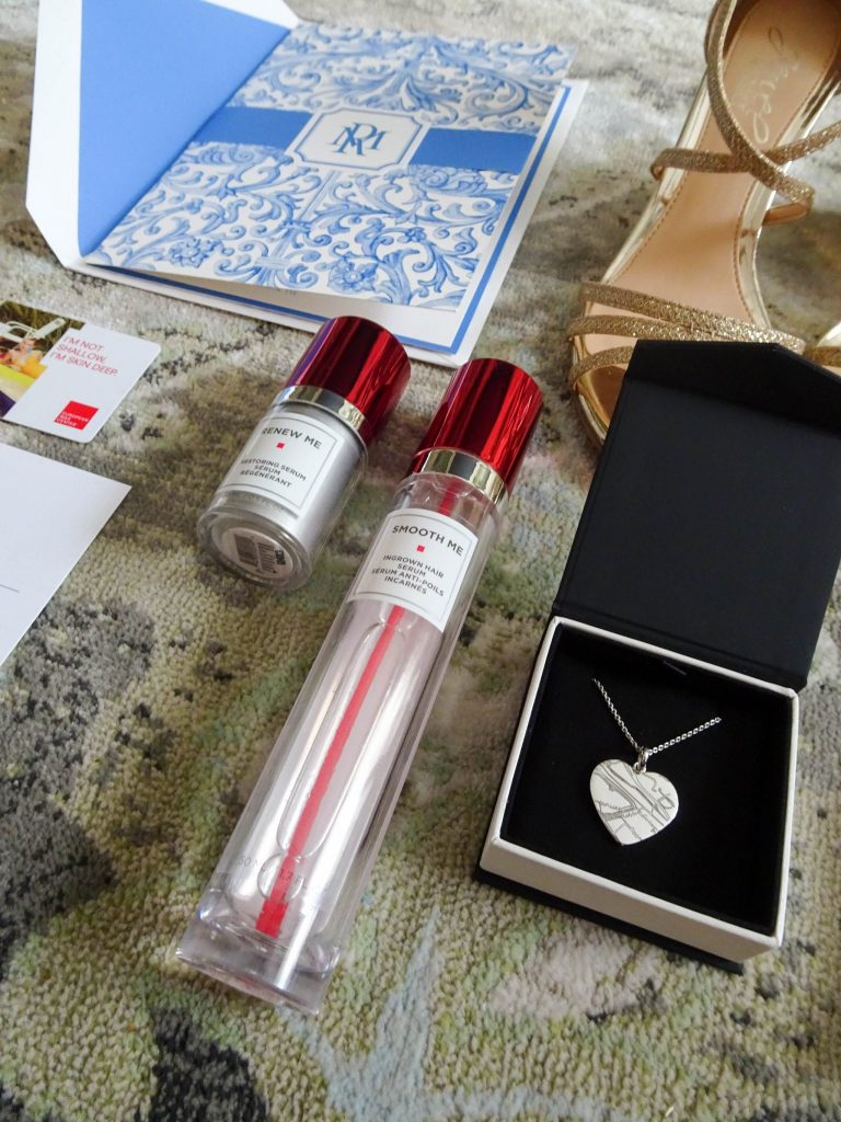 Gift ideas for bride | Beauty gifts | Personalized gifts for fiance