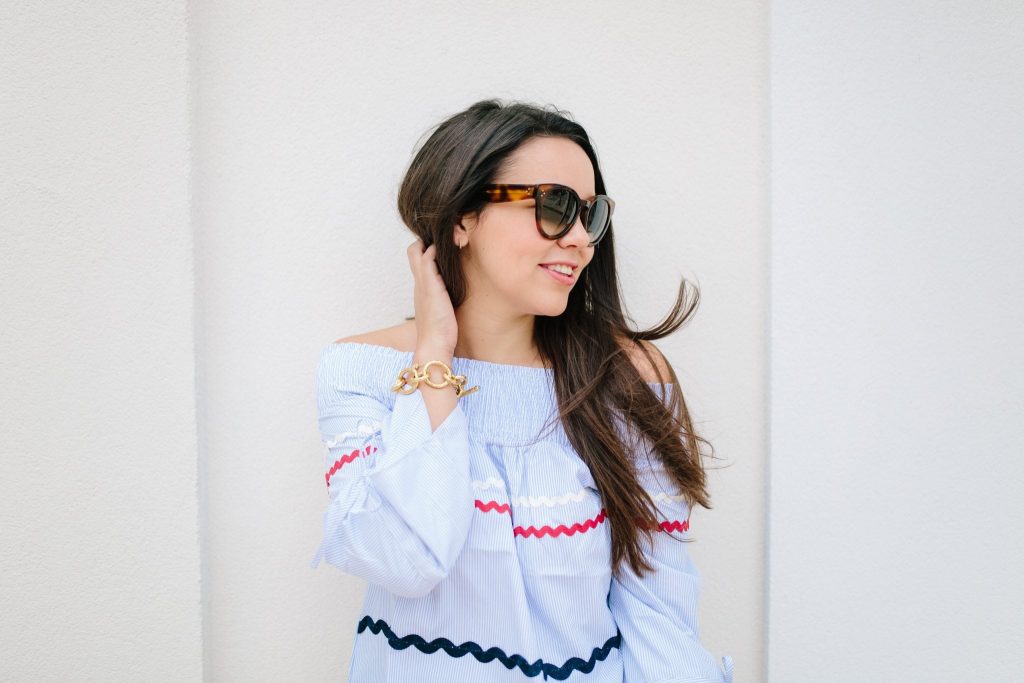 rickrack off the shoulder striped top | how to wear off the shoulder trend for summer