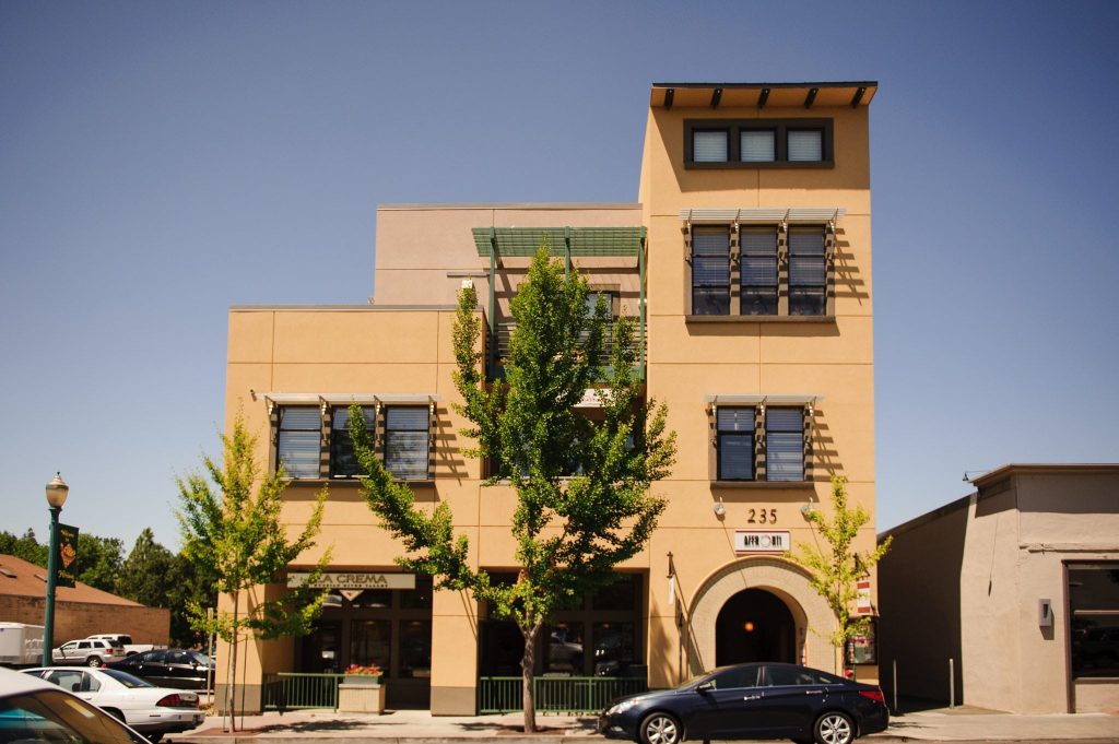 Two Thirty-Five Suites Healdsburg, CA