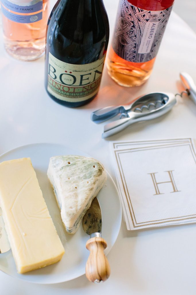 easy tips and ideas for entertaining at home