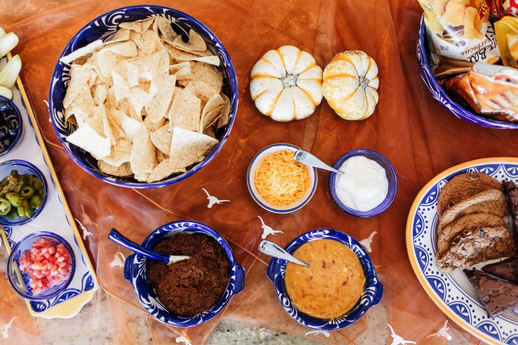 Party ideas, build your own nacho bar