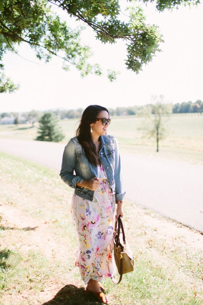 dressing for a vineyard, outfit ideas for vacation