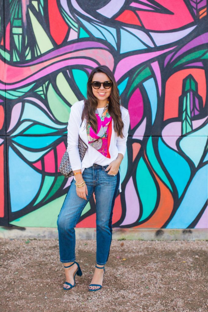 Houston murals, FM Bar and Kitchen paint wall, Houston street art