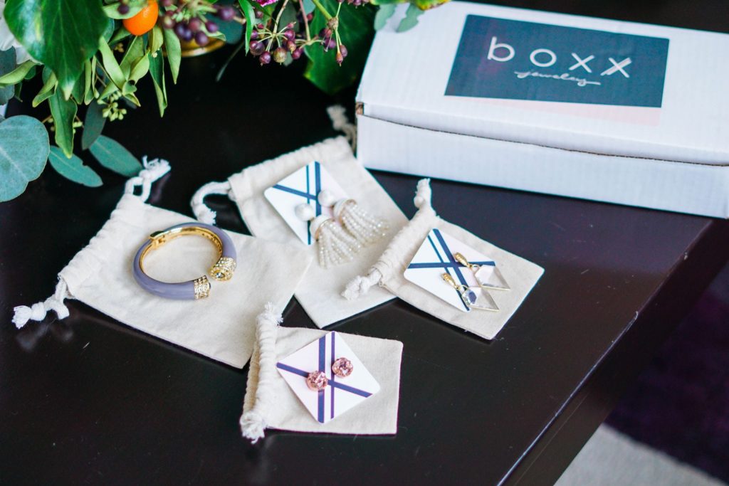 trendy jewelry delivered to your door