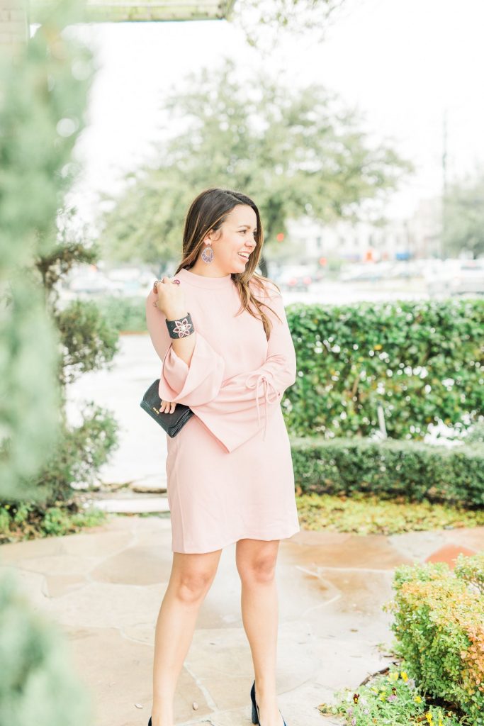 How to style statement jewelry