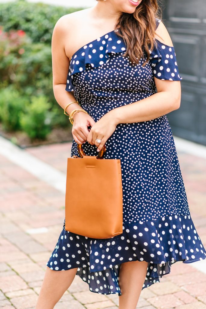 lucite ring handle tote bag 