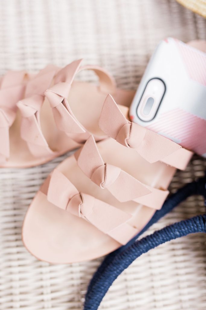 Kaanas bow slide sandals 