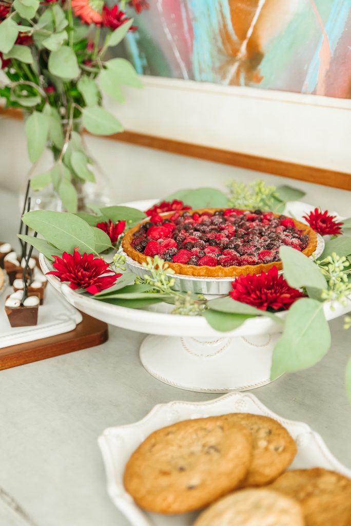 Juliska Berry & Thread cake stand