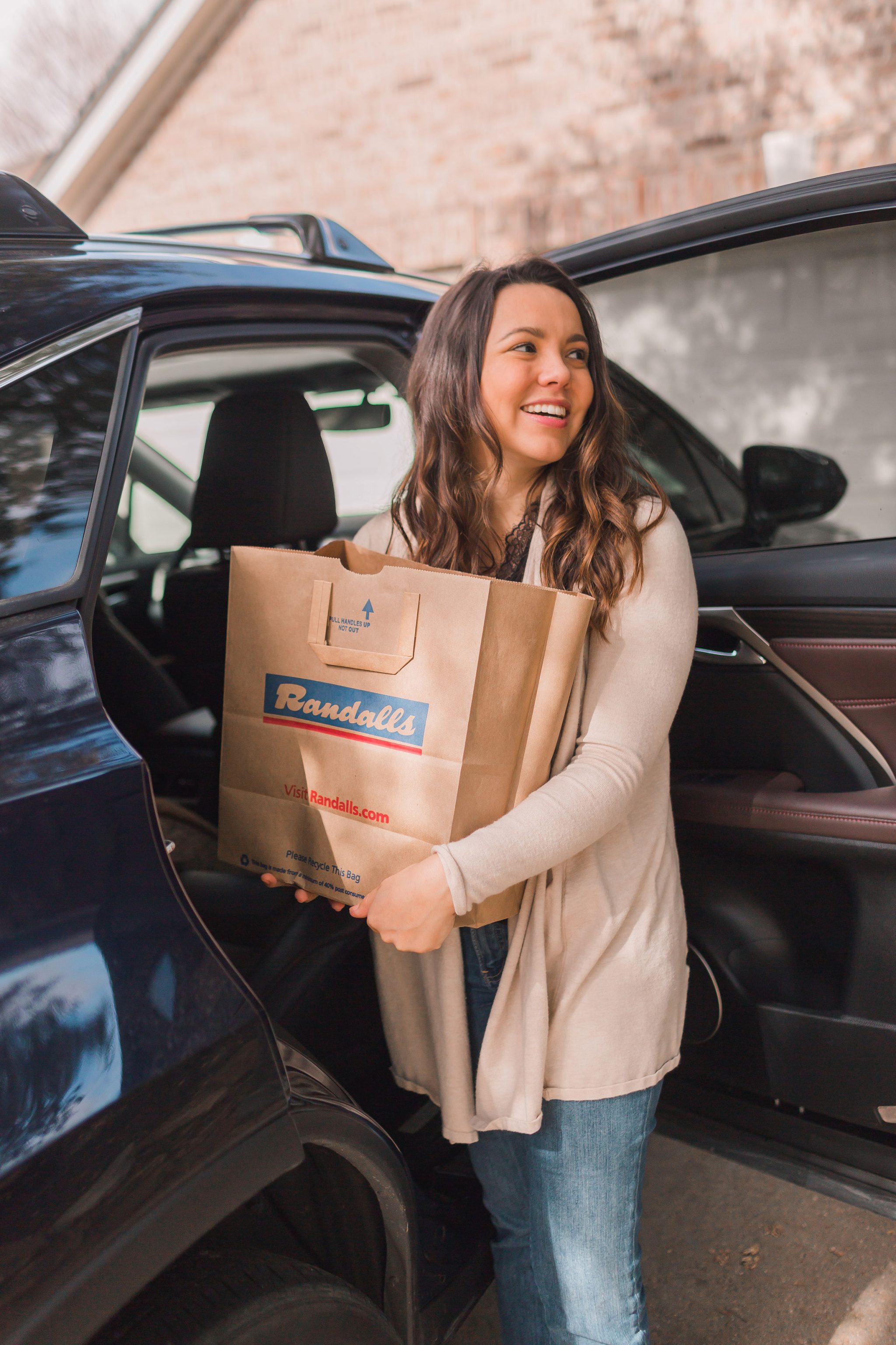 Easy grocery store shopping at Randalls | Girl Wonder Life