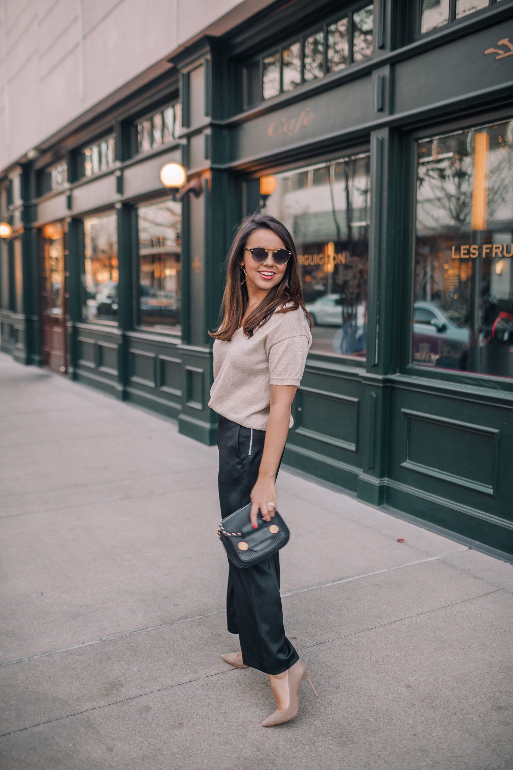 Valentine's Day date night outfit ideas | Girl Wonder Life