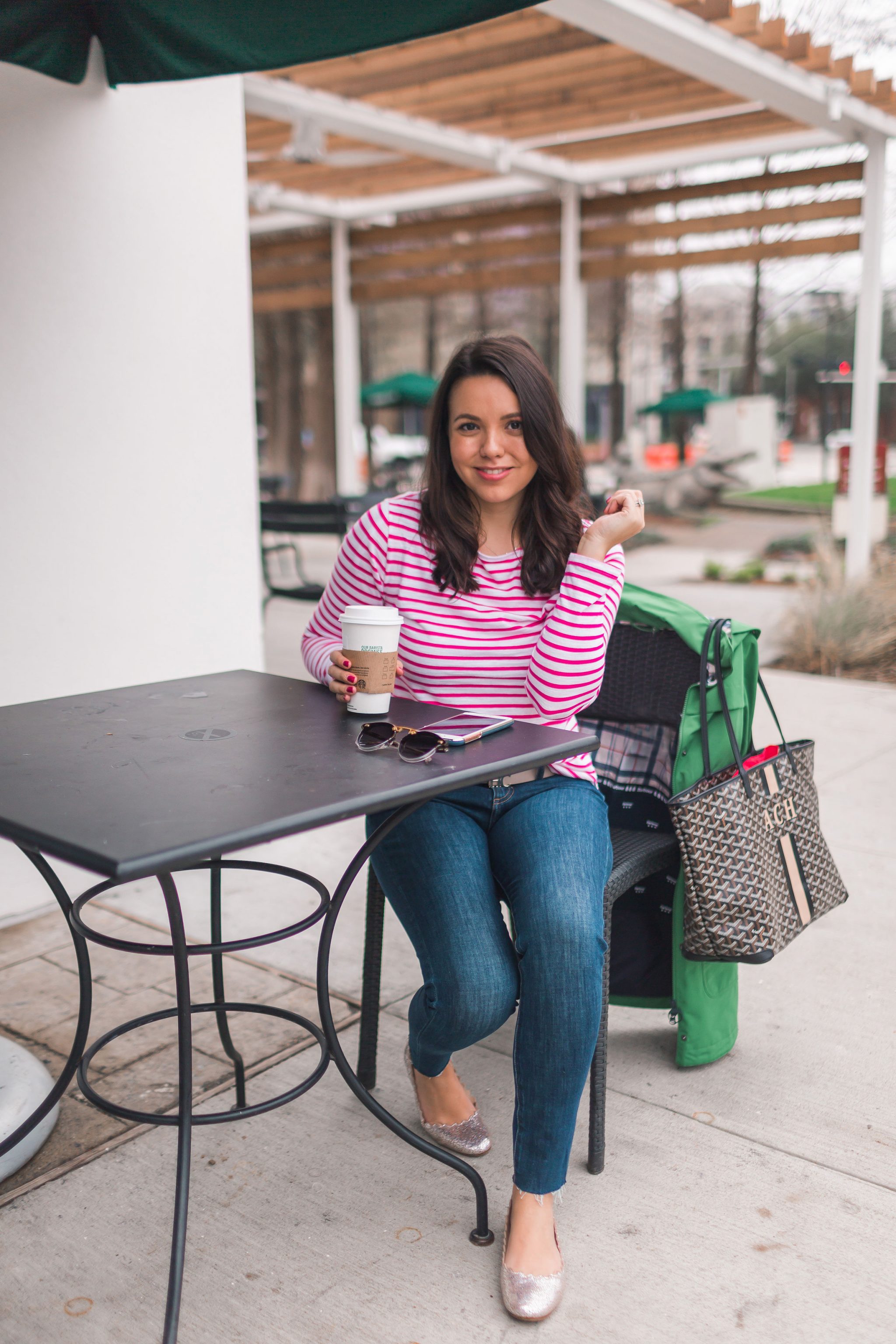 casual colorful spring outfit idea