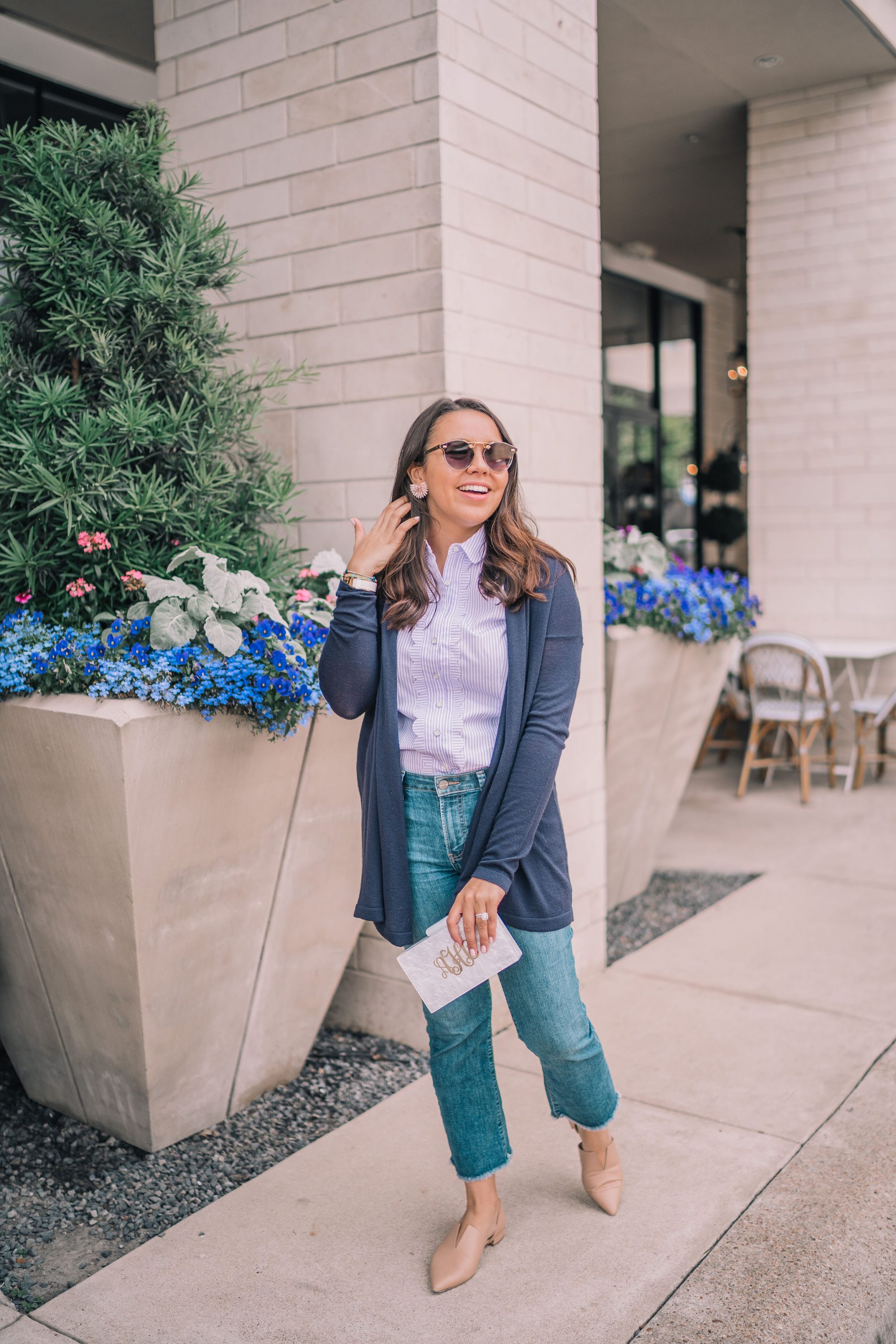 Preppy spring outfit ideas, Brooks Brothers Red Fleece shirts