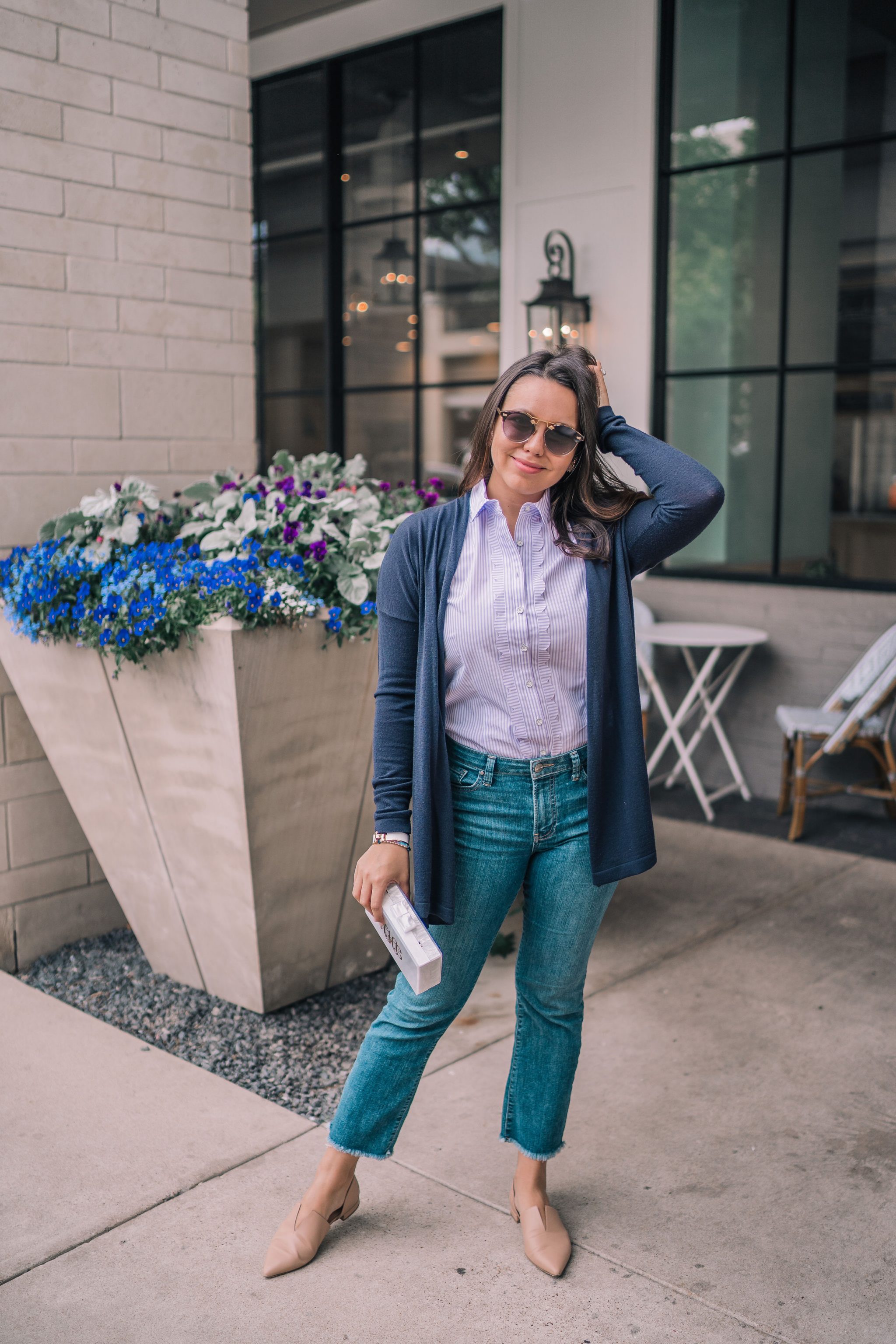 Scalloped button-down shirt Red Fleece, preppy spring outfits