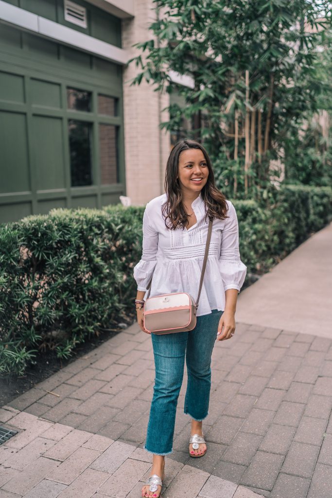 Vineyard Vines white blouse and denim for spring & summer