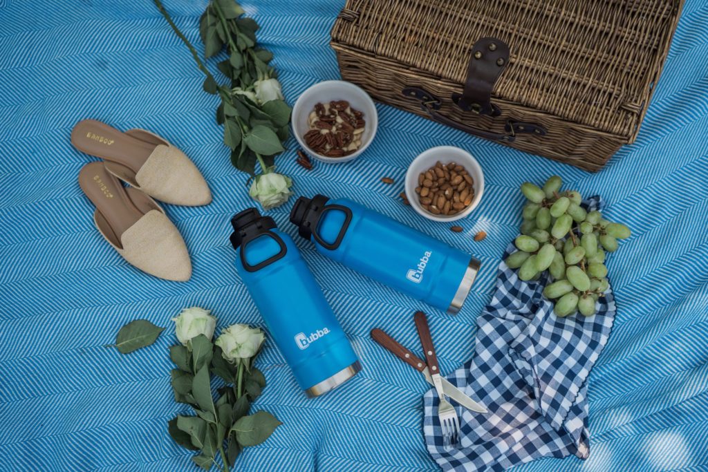 Three tips for an easy outdoor picnic | Girl Wonder Life