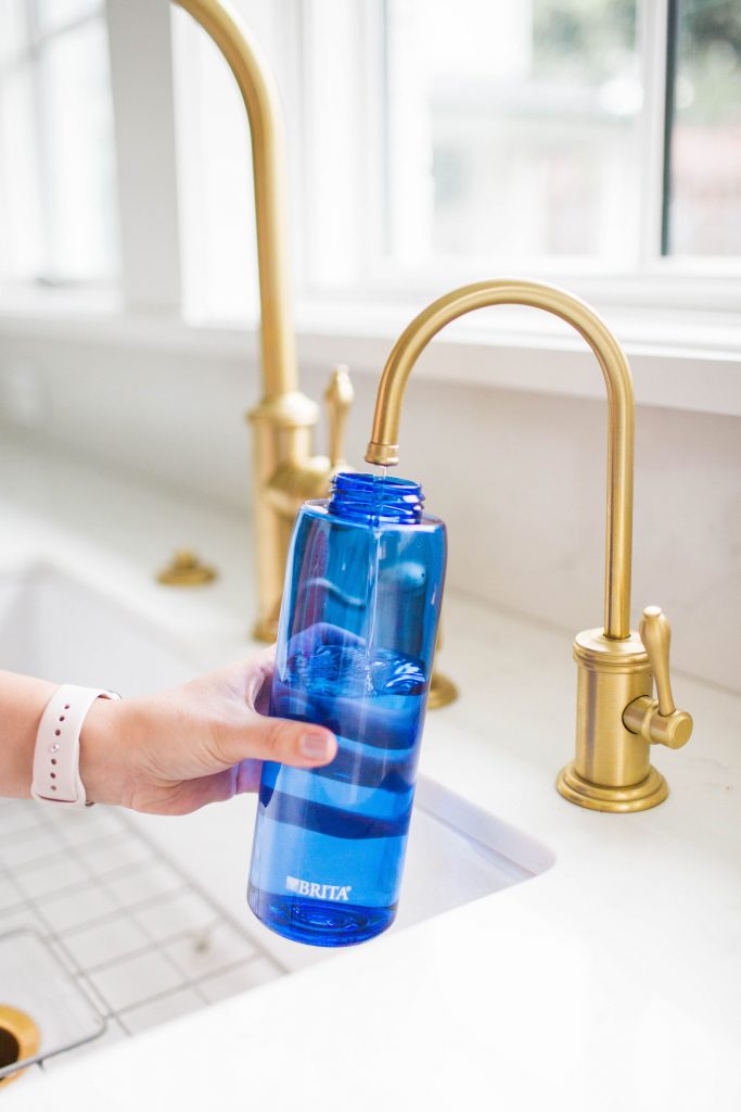 Britta Filtering Bottle for staying hydrated sustainably