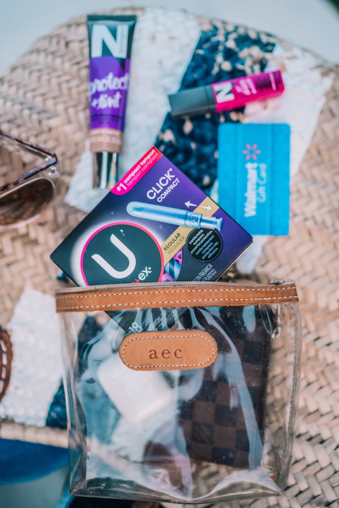 3 Essentials to Carry in Your Bag All Summer Long | Girl Wonder Life