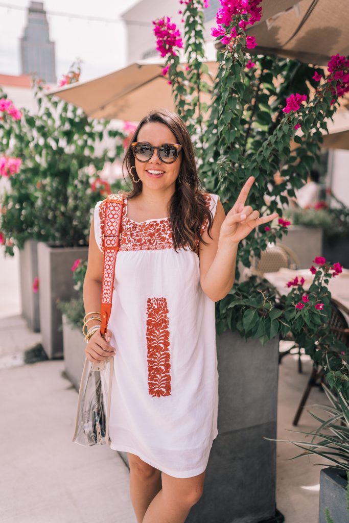 Texas Longhorn Game Day outfit idea | Girl Wonder Life