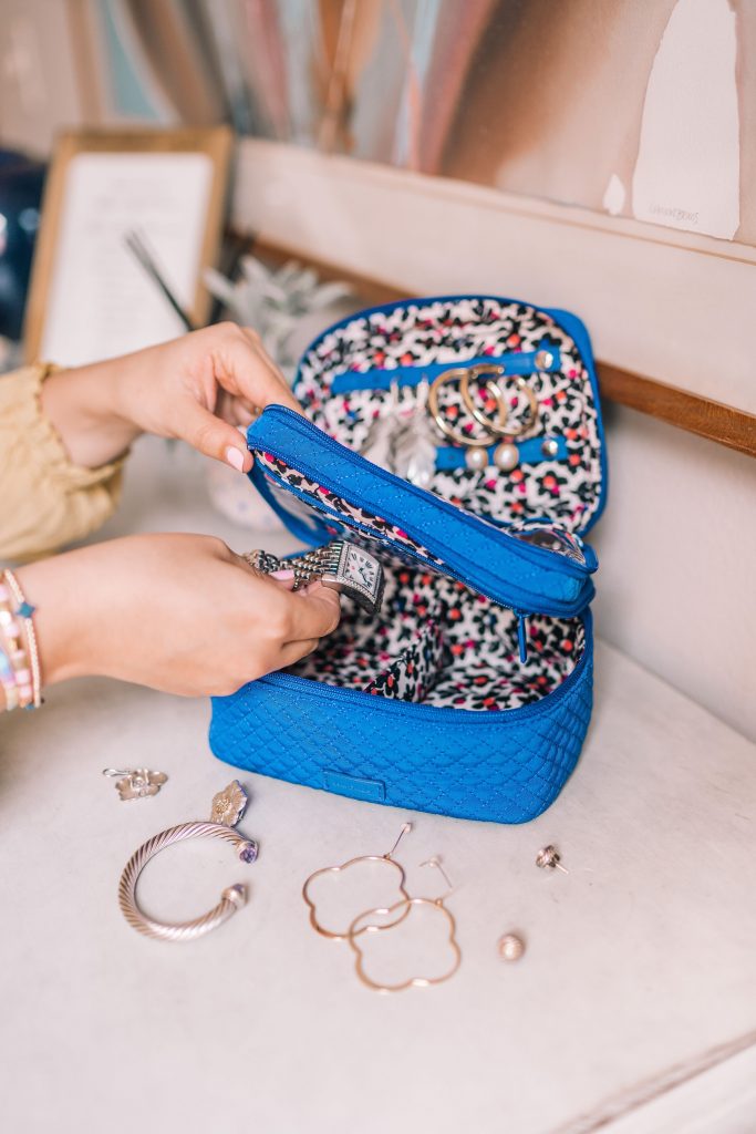 tips for packing jewelry for travel