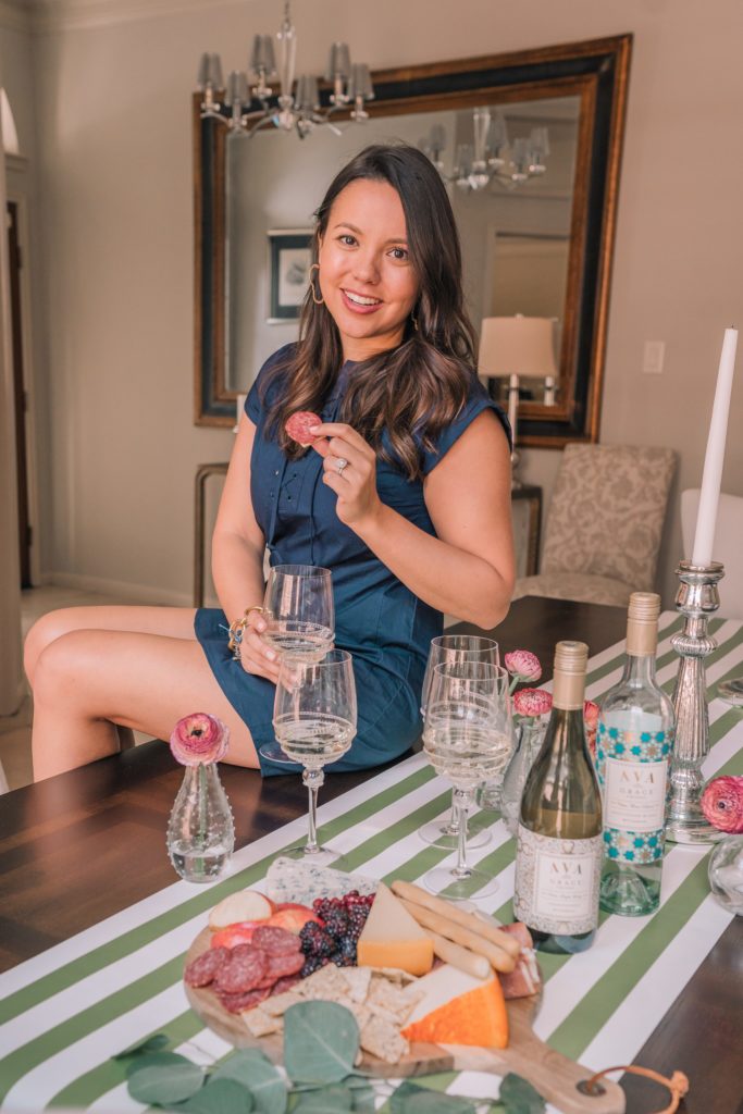 best tips for entertaining at home | Girl Wonder Life