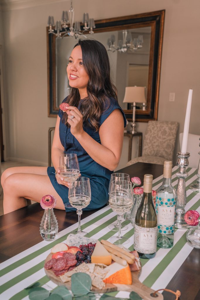 Best hostess tips for entertaining | Girl Wonder Life