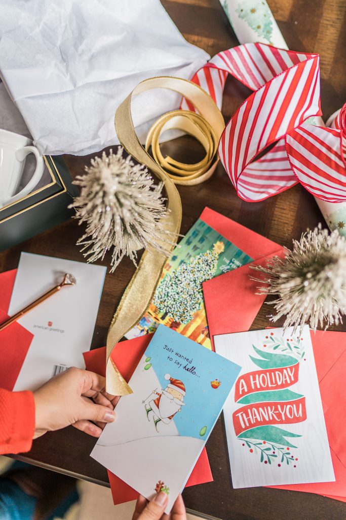 Houston-based lifestyle blogger Girl Wonder Life shares how to spread holiday cheer to your neighbors in 3 easy steps with American Greetings.