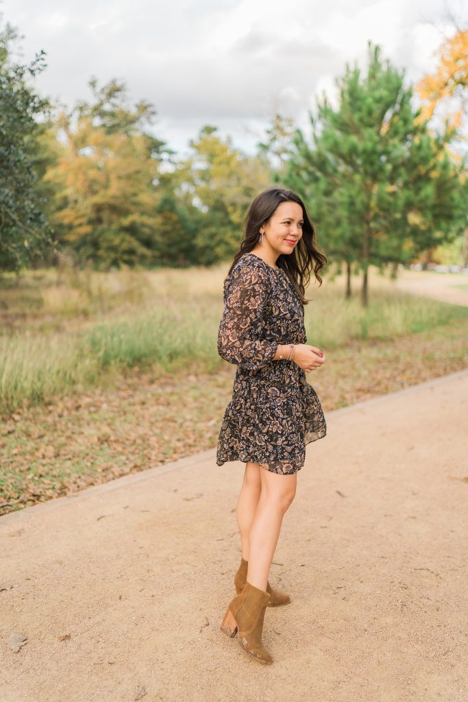 Printed dress and suede booties outfit idea
