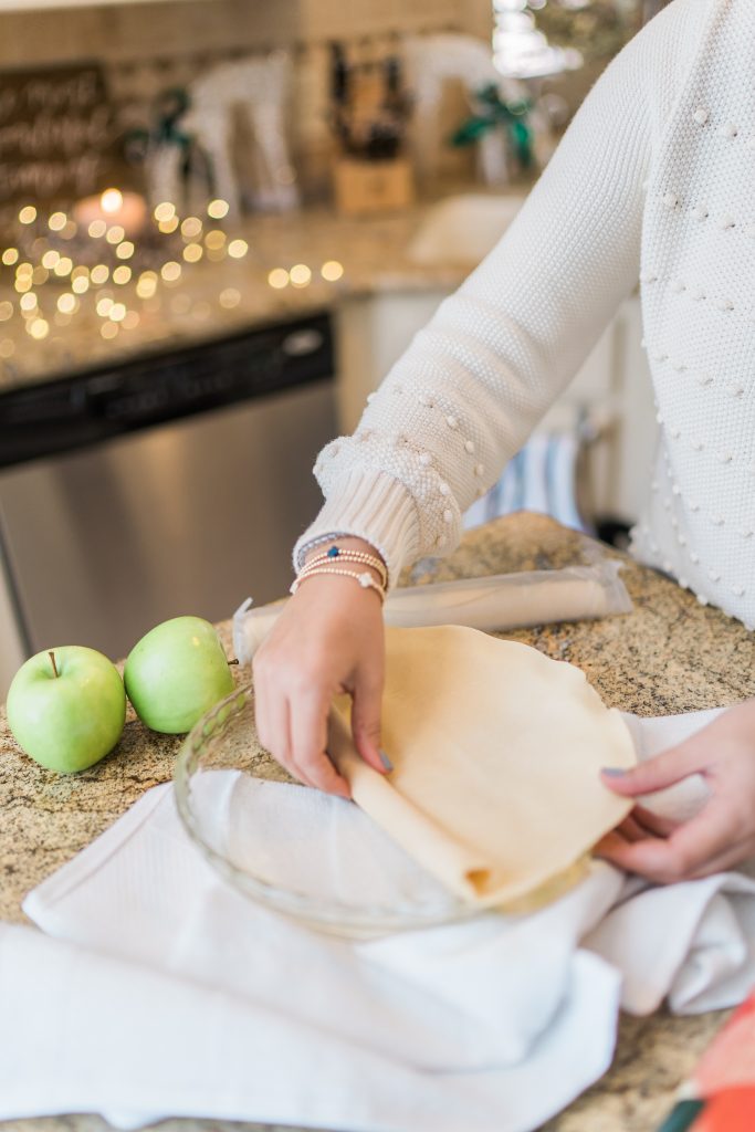 rolled pie crust for holiday apple pie